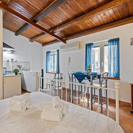 Politeama'S Corner- Affitti Brevi Italia Apartment Palermo Bagian luar foto